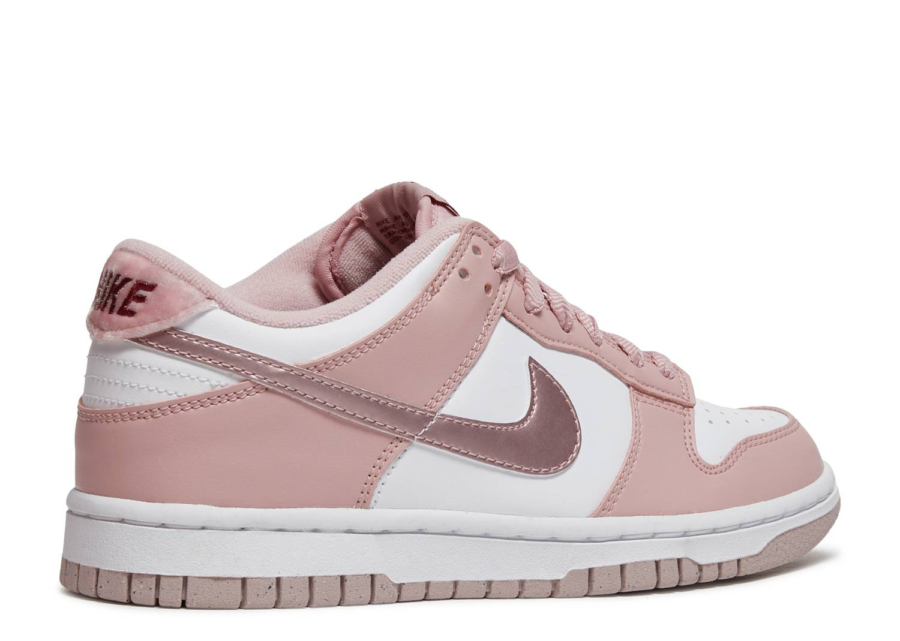 Dunk Low GS Pink Velvet - Image 2